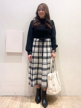 「index（インデックス）のハイネックニットワンピース【洗濯機OK/抗ピル】（ワンピース、ブラック系）」を使った、Ririさん（レディース・152cm）の秋コーディネート