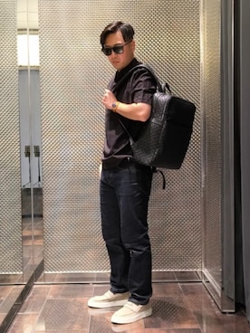 「ARMANI EXCHANGE（アルマーニエクスチェンジ）の【A|X アルマーニ エクスチェンジ】オールオーバージャカードロゴ 半袖ポロシャツ/REGULAR（ポロシャツ、ブラック系）」を使った、Toschiakiさん（メンズ・168cm）の夏コーディネート
