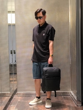「ARMANI EXCHANGE（アルマーニエクスチェンジ）の【A|X アルマーニ エクスチェンジ】デニム ショーツ（その他パンツ、ブルー系）」を使った、Toschiakiさん（メンズ・168cm）の夏コーディネート