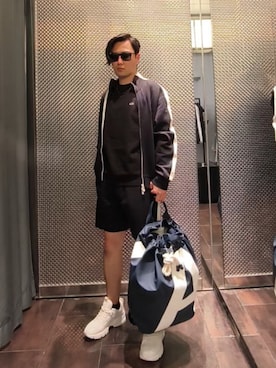 「アイテム（ドラムバッグ）」を使った、Toschiakiさん（メンズ・168cm）の春コーディネート