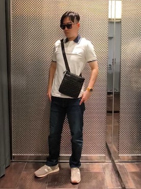「ARMANI EXCHANGE（アルマーニエクスチェンジ）の【A|X アルマーニ エクスチェンジ】ロゴ オン バックネック 半袖ポロシャツ/SLIM（ポロシャツ、ホワイト系）」を使った、Toschiakiさん（メンズ・168cm）の春コーディネート