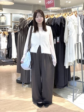 「LOWRYS FARM（ローリーズファーム）のアイテム（ベスト）」を使った、wakame 𓈒𓏸さん（レディース・160cm）の秋コーディネート