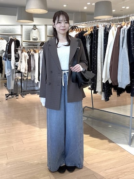 「LOWRYS FARM（ローリーズファーム）のクシュクシュレースプルオーバーＬＳ 1052797（Tシャツ/カットソー、ホワイト系）」を使った、wakame 𓈒𓏸さん（レディース・160cm）の秋コーディネート