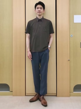 「AOYAMA（アオヤマ）の冷たいポロシャツ【ボタンダウン】【＃すごポロ】肌に触れるとヒンヤリ感じる心地よい涼感（ポロシャツ、ブラウン系）」を使った、SUIT SQUAREさん（メンズ・186cm）の春コーディネート