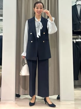 「SUIT SQUARE（スーツスクエア）のワイドパンツ ウォッシャブル ストレッチ UVカット TRトロピカル 無地（スラックス、ブルー系）」を使った、SUIT SQUAREさん（レディース・157cm）の春コーディネート