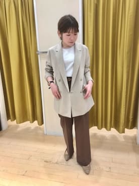 「SUIT SQUARE（スーツスクエア）のタックワイドパンツ／ウォッシャブル／UVカット／BREEZE COOL／無地／BIYORI UP（スーツパンツ、ブラウン系）」を使った、SUIT SQUAREさん（レディース・159cm）の夏コーディネート