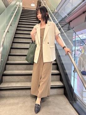 「SUIT SQUARE（スーツスクエア）の縦型トートバッグ フェイクレザー（トートバッグ、グリーン系）」を使った、SUIT SQUAREさん（メンズ・186cm）の春コーディネート