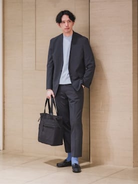 「アイテム（スーツジャケット）」を使った、SUIT SQUAREさん（メンズ・186cm）の春コーディネート