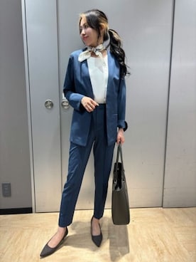 「SUIT SQUARE（スーツスクエア）のPERFORMANCE SUIT【2点セット】ジャケット＆パンツセットアップ ウォッシャブル 接触冷感 洗濯ネット付き（スーツセット、ブルー系）」を使った、SUIT SQUAREさん（レディース・159cm）の夏コーディネート