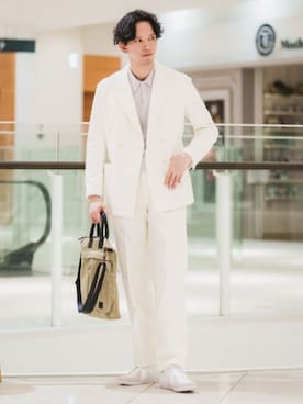 「YAKPAK（ヤックパック）のアイテム」を使った、SUIT SQUAREさん（メンズ・186cm）の冬コーディネート