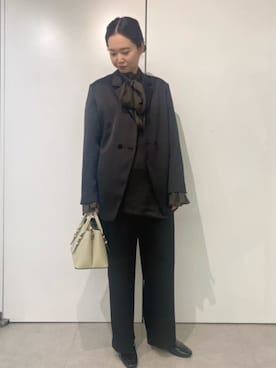 「CIS.（シス）のアイテム（パンツ）」を使った、SUIT SQUAREさん（レディース・163cm）の冬コーディネート