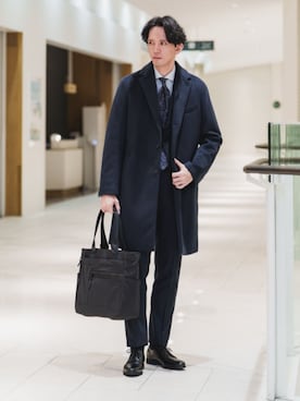 「アイテム（スラックス）」を使った、SUIT SQUAREさん（メンズ・186cm）の冬コーディネート