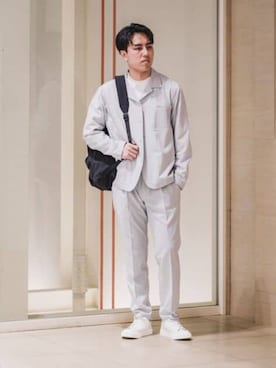 「FLAT（フラット）のFLAT オープンカラーアウターシャツ ウォッシャブル ストレッチ ドライシアサッカー 無地（シャツ/ブラウス、グレー系）」を使った、SUIT SQUAREさん（レディース・157cm）の春コーディネート