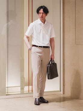 「SUIT SQUARE（スーツスクエア）のSMACTIVE COOL／テーパードパンツ／ウォッシャブル／ストレッチ／接触冷感／SL02（スラックス、ベージュ系）」を使った、SUIT SQUAREさん（レディース・159cm）の夏コーディネート