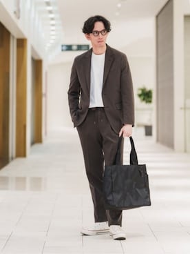 SUIT SQUAREさん(メンズ・186cm)の冬コーディネート