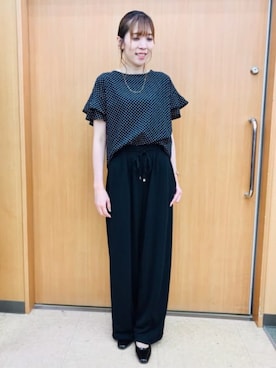 「AOYAMA（アオヤマ）のドローコードワイドパンツ【セットアップ着用可】（その他パンツ、ブラック系）」を使った、SUIT SQUAREさん（レディース・159cm）の夏コーディネート