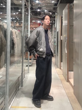 「アイテム（トップス）」を使った、秦翔平さん（メンズ・180cm）の秋コーディネート