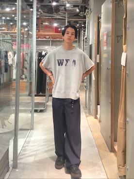 「アイテム（トップス）」を使った、秦翔平さん（メンズ・180cm）の夏コーディネート