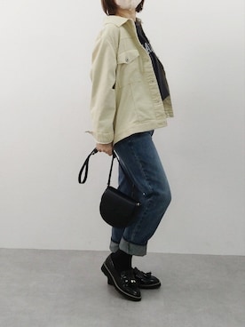 「レギュラー」｜「アイテム（デニムジャケット）」を使った、NA_NAさん（レディース・156cm）の春コーディネート