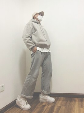 「oversize」｜「アイテム（その他シューズ）」を使った、GAN_yyyyさん（メンズ・175cm）の冬コーディネート