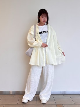 「URBAN RESEARCH DOORS（アーバンリサーチドアーズ）のコットンボイルギャザーブラウス（シャツ/ブラウス、イエロー系）」を使った、れ い か さん（レディース・153cm）の夏コーディネート