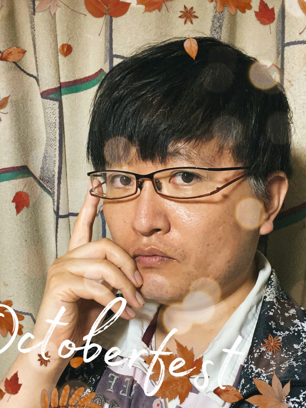 「だから秋服が好き、無修正、45歳、もうすぐ46歳、Christian Artist、クリスチャンアーティスト、アラフォー男子、tiktoker、楠山祐輔、yusukekusuyama」｜「FILAのアイテム（ジャージ、ブラック系）」を使った、Yusuke Kusuyama ‐ 楠山祐輔さん（メンズ・173cm）の秋コーディネートの1枚目の写真