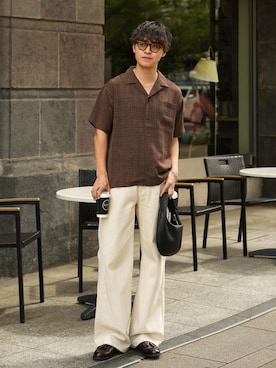 「LURAKU（ルラク）のアイテム」を使った、Takamitsuさん（メンズ・178cm）の春コーディネート