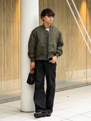 「LURAKU(ルラク)の【LURAKU】Semi-flared Rigid Denim / LURAKU セミフレアリジットデニム(デニムパンツ)」を使った、Takamitsuさん(メンズ・178cm)の秋コーディネート