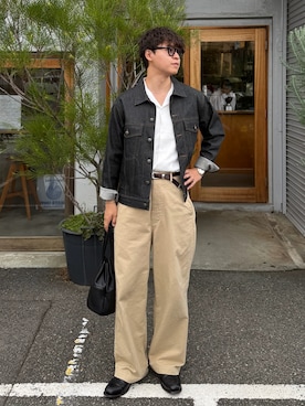 「Kaptain Sunshine（キャプテン サンシャイン）のアイテム（チノパンツ、ベージュ系）」を使った、Takamitsuさん（メンズ・178cm）の秋コーディネート