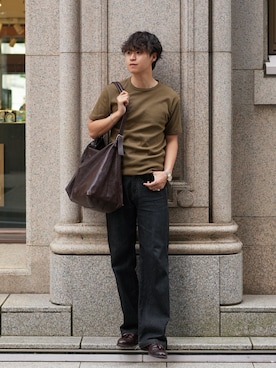 「AVIREX（アヴィレックス）の《DAILY/デイリー》RIB SHORT SLEEVE CREW NECK T-SHIRT / デイリーウェア リブ 半袖 クルーネック Tシャツ / AVIREX / アヴィレックス（Tシャツ/カットソー、グリーン系）」を使った、Takamitsuさん（メンズ・178cm）の春コーディネート