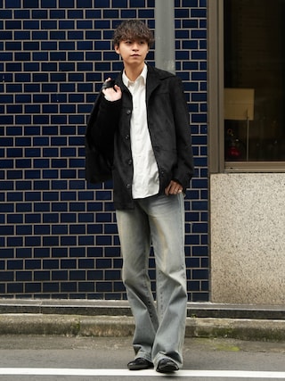 「LURAKU(ルラク)の【LURAKU】Semi-flared washed denim - セミフレアウォッシュデニム(デニムパンツ)」を使った、Takamitsuさん(メンズ・178cm)の秋コーディネート