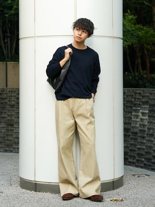 「LURAKU(ルラク)の【LURAKU】Wide Twill Chino pants / ワイドツイルチノパンツ(チノパンツ)」を使った、Takamitsuさん(メンズ・178cm)の秋コーディネート