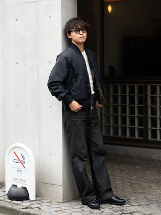 「LURAKU(ルラク)の【LURAKU】Semi-flared Rigid Denim / LURAKU セミフレアリジットデニム(デニムパンツ)」を使った、Takamitsuさん(メンズ・178cm)の秋コーディネート