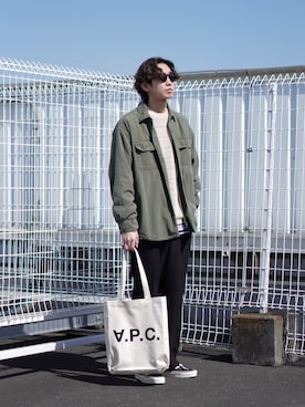 ARKnets STAFFさん（メンズ・179cm）の春コーディネート