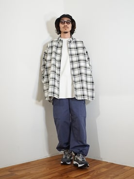 「marka（マーカ）のアイテム（トップス）」を使った、ARKnets STAFFさん（メンズ・175cm）の春コーディネート