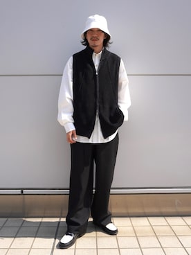「marka（マーカ）のアイテム（スラックス）」を使った、ARKnets STAFFさん（メンズ・169cm）の春コーディネート
