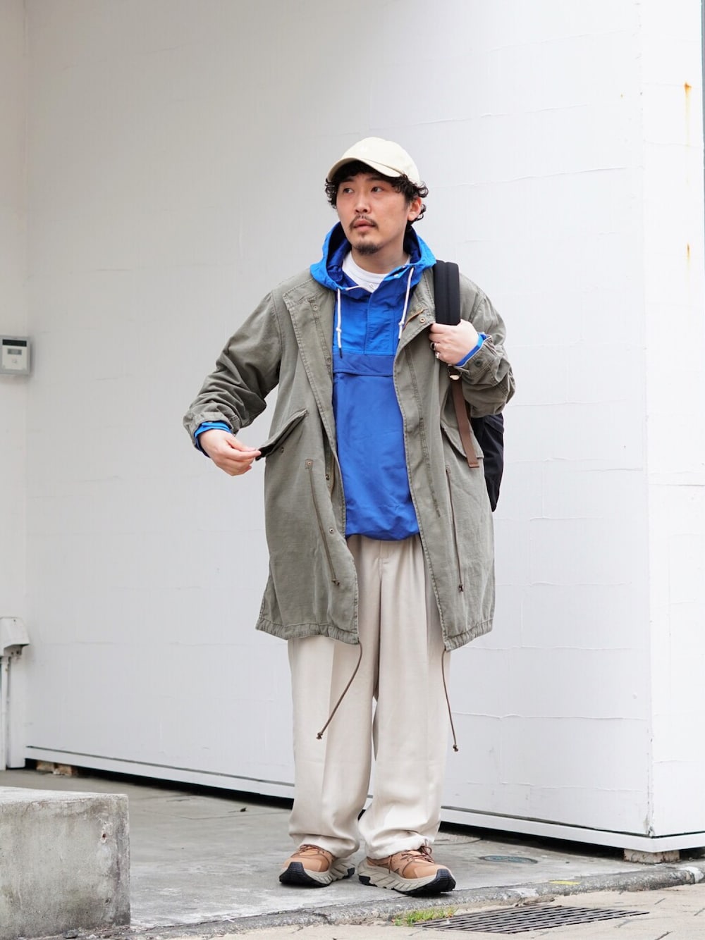 「REMI RELIEF、patagonia、THE NORTH FACE、THE NORTH FACE PURPLE LABEL、春アウター、nanamica、HOKAONEONE、DAIWAPIER39、REMI RELIEF NAVY LABEL、春服みてみて」｜「nanamicaのアイテム（キャップ、ベージュ系）」を使った、ARKnets STAFFさん（メンズ・170cm）の春コーディネートの1枚目の写真