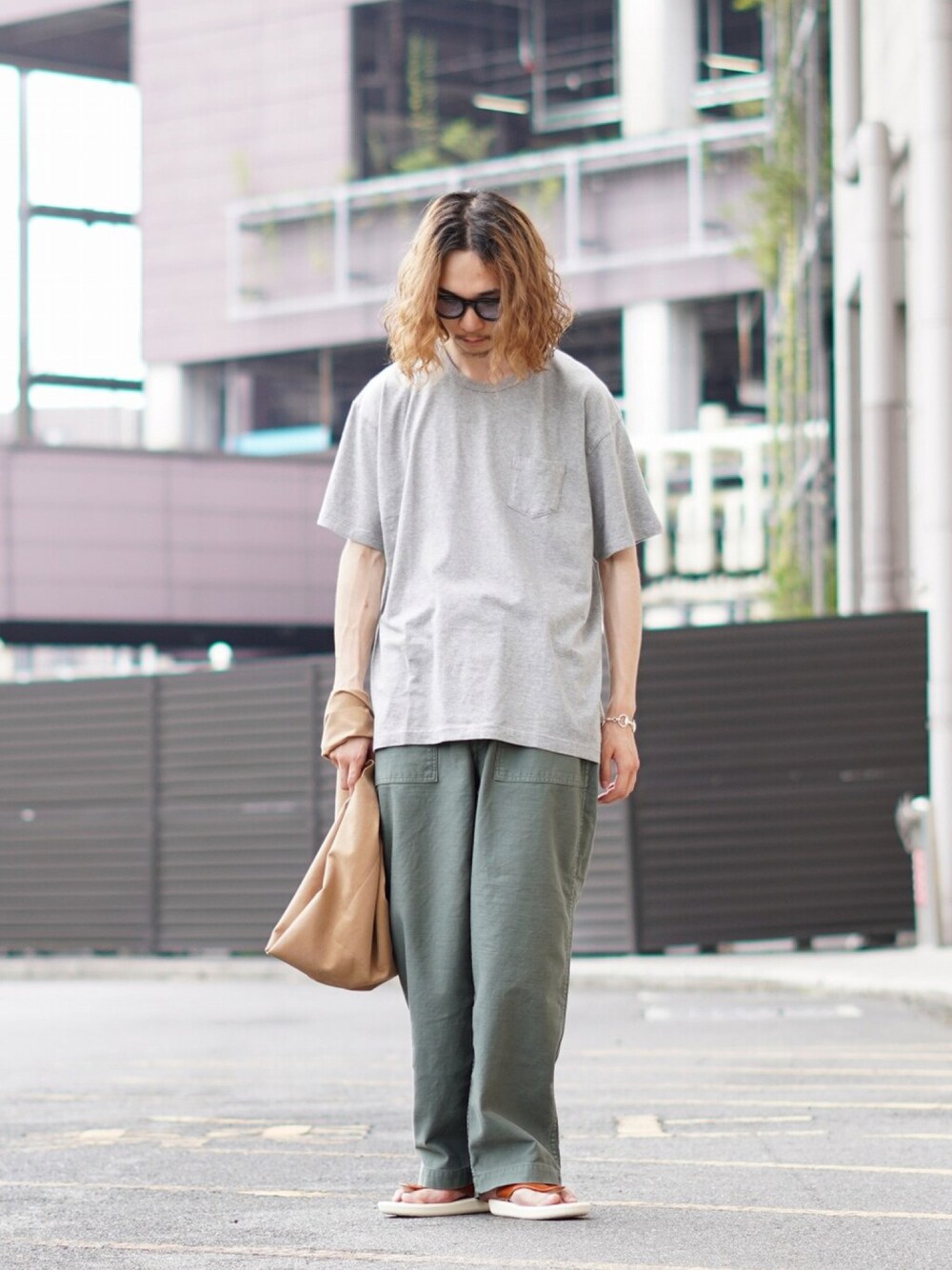 レミレリーフ　ネイビーレーベル　ベイカーパンツ　サイズM ミリタリーパンツ レミレリーフ ネイビーレーベル 】新作「ベイカーパンツ」 / スタッフ