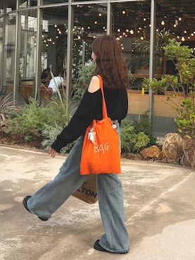 「アイテム（トートバッグ、オレンジ系）」を使った、ぱっちさん（レディース・158cm）の秋コーディネート