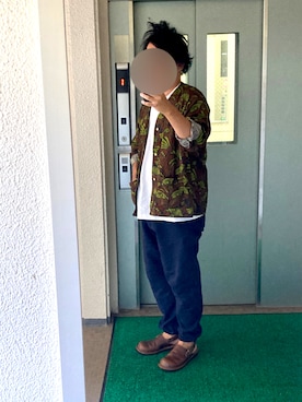 「MOJITO（モヒート）のアイテム」を使った、ビックバンベイダーさん（メンズ・176cm）の秋コーディネート