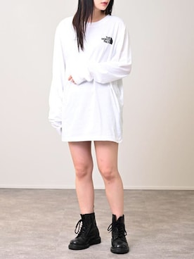 「THE NORTH FACE（ザノースフェイス）のアイテム（Tシャツ/カットソー）」を使った、ROCKSTE【公式アカウント】さん（レディース・160cm）の秋コーディネート