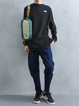 「THE NORTH FACE（ザノースフェイス）のアイテム（Tシャツ/カットソー）」を使った、ROCKSTE【公式アカウント】さん（メンズ・183cm）の秋コーディネート