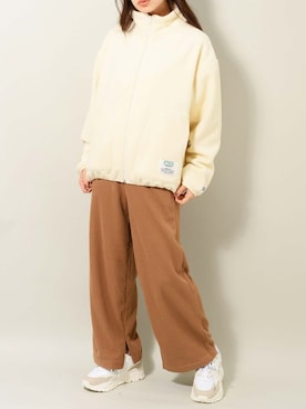 「AKIII CLASSIC（アキクラシック）のアイテム」を使った、ROCKSTE【公式アカウント】さん（レディース・156cm）の秋コーディネート