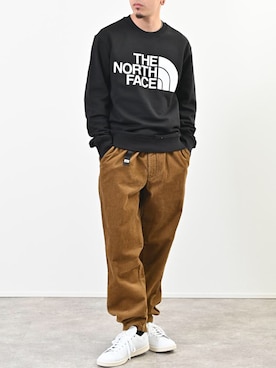 ROCKSTE【公式アカウント】さんのコーディネート