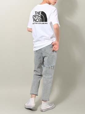 「THE NORTH FACE（ザノースフェイス）のアイテム（Tシャツ/カットソー）」を使った、ROCKSTE【公式アカウント】さん（レディース・166cm）の夏コーディネート