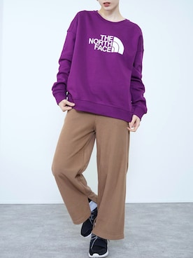 スウェットを使った「コーデュロイパンツ」の人気ファッション