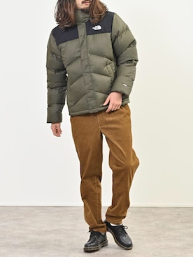 「アイテム（ダウンジャケット/コート）」を使った、ROCKSTE【公式アカウント】さん（メンズ・185cm）の冬コーディネート