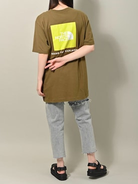 「THE NORTH FACE（ザノースフェイス）のアイテム（Tシャツ/カットソー）」を使った、ROCKSTE【公式アカウント】さん（レディース・160cm）の夏コーディネート