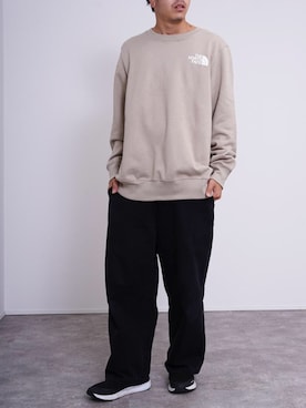 「THE NORTH FACE（ザノースフェイス）のアイテム（スウェット）」を使った、ROCKSTE【公式アカウント】さん（メンズ・170cm）の秋コーディネート