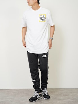 「New Balance」｜「アイテム（その他）」を使った、ROCKSTE【公式アカウント】さん（メンズ・170cm）の春コーディネート